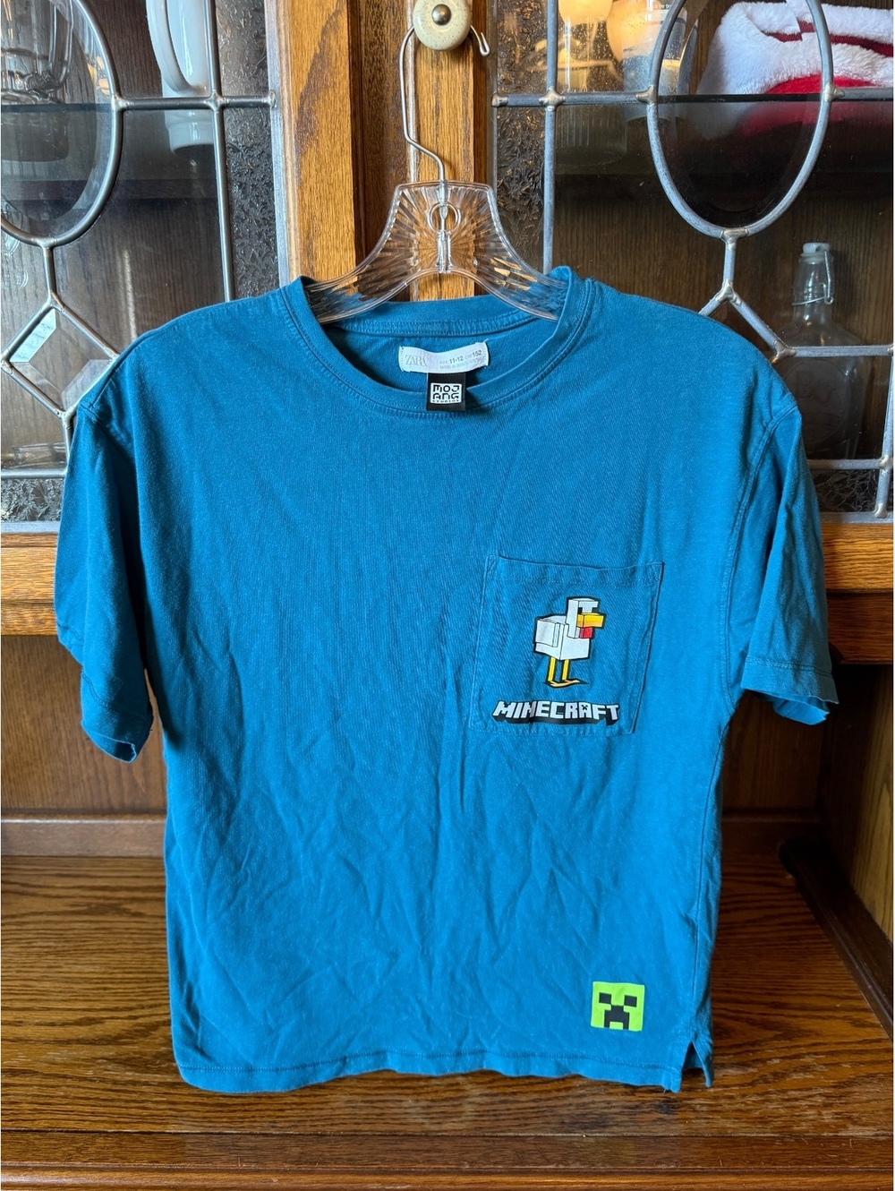 Zara Minecraft Blue Pocket Tee Size 11-12 Kids Chicken Creeper Animals